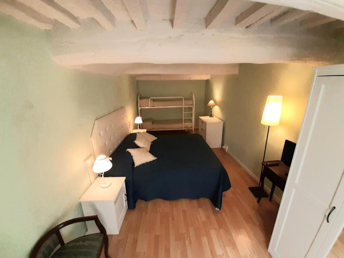 Studio In Centre Apartment Лука Екстериор снимка