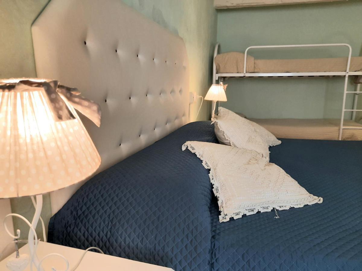 Studio In Centre Apartment Лука Екстериор снимка